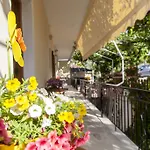 Apartament Tasoula &
