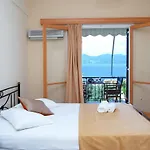Tasoula & Apartament Nikiana