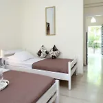 Apartament Tasoula &